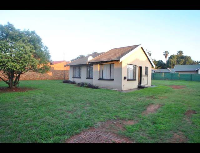 3 BEDROOM HOUSE FOR SALE IN DAWN PARK